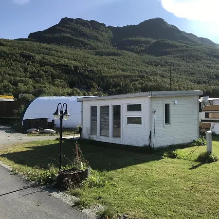 Campeggio Løkvollstranda As *