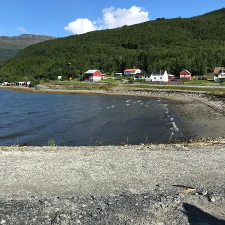 Campeggio Løkvollstranda As *