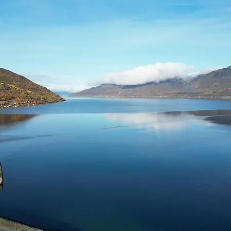 Løkvollstranda As Campeggio