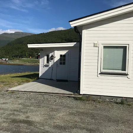 Løkvollstranda As * Samuelsberg